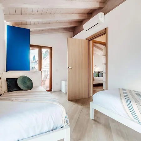 Villa Rosalia - By Myhomeincomo *